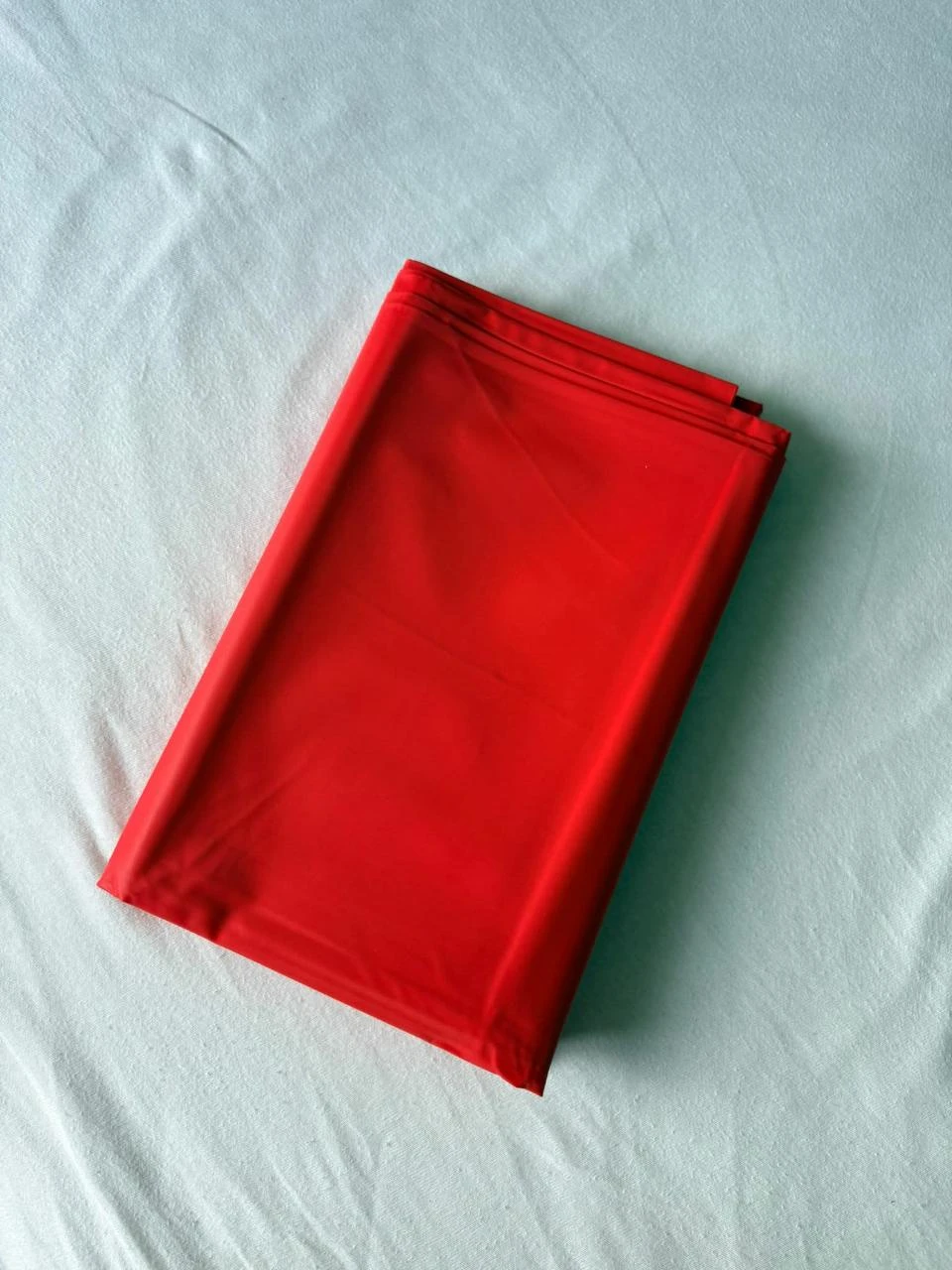 Rode vinyle stof/red 200x230cm – photo 2